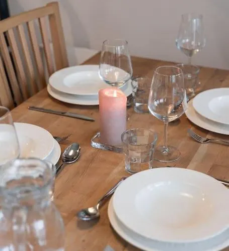 מלון Laplands Dream - 2 Bdr - Private Sauna רובניימי